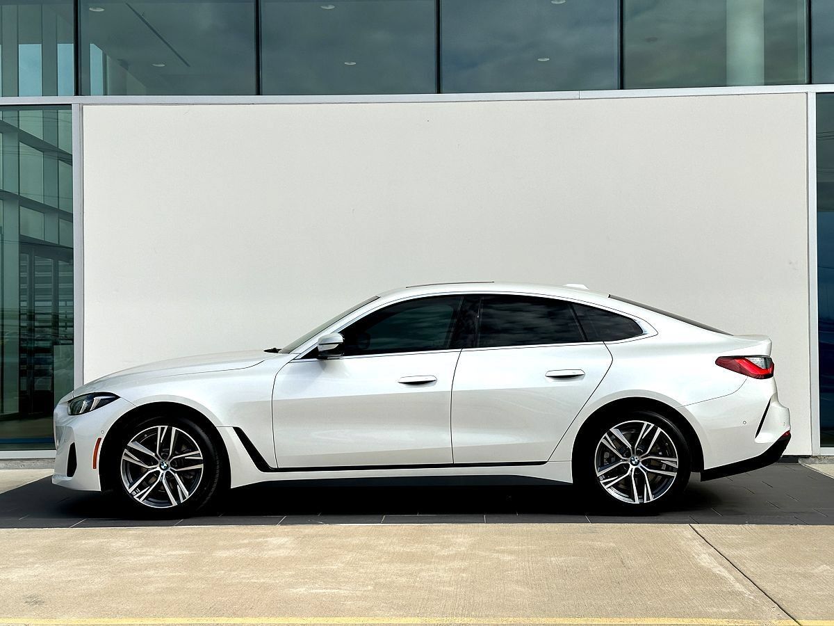 New 2026 BMW 430i w/ Parking Assistance Package RWD image 8