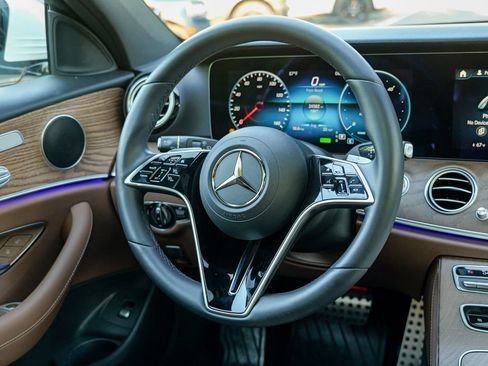 Used 2022 Mercedes-Benz E 450 4MATIC All-Terrain Wagon w/ Sun Protection Package image 41
