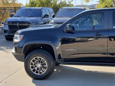 Used 2022 Chevrolet Colorado ZR2 image 5