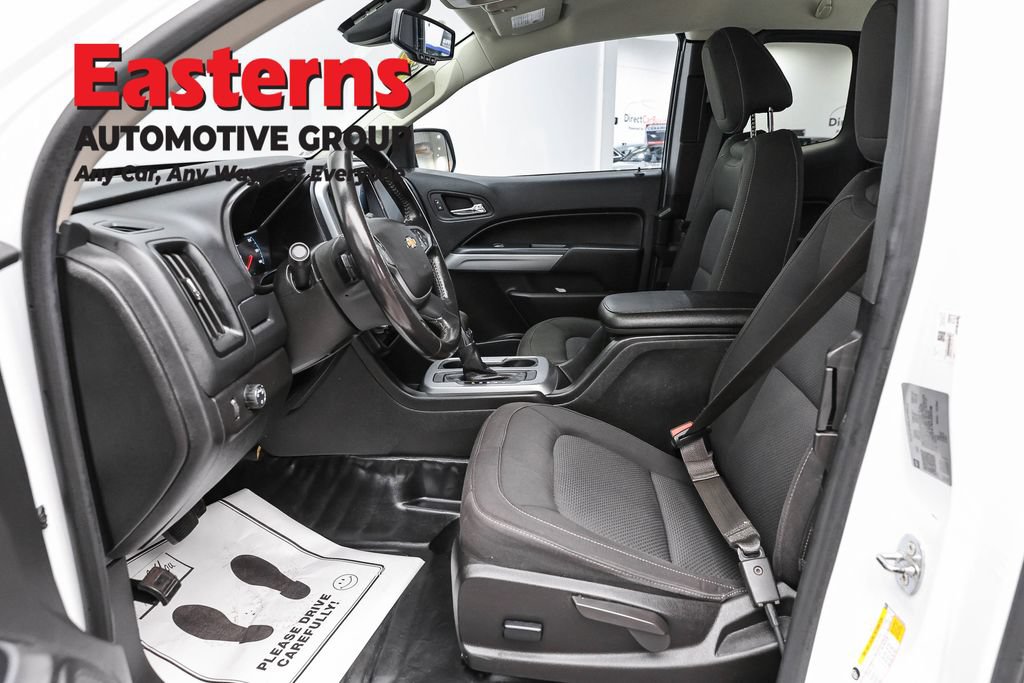 Used 2022 Chevrolet Colorado LT w/ Fleet Safety Package RWD image 15