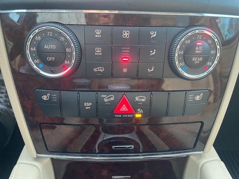 Used 2011 Mercedes-Benz ML 350 4MATIC image 26