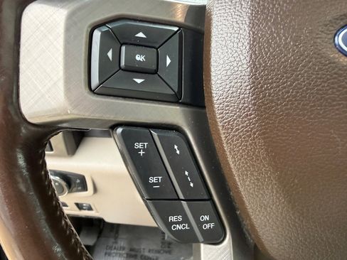 Used 2018 Ford F250 Limited w/ FX4 Off-Road Package image 23