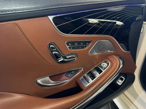 Used 2017 Mercedes-Benz S 550 Cabriolet image 11