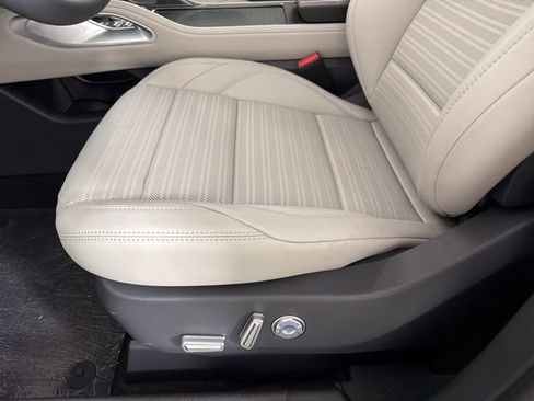 New 2026 Lincoln Nautilus Reserve image 15