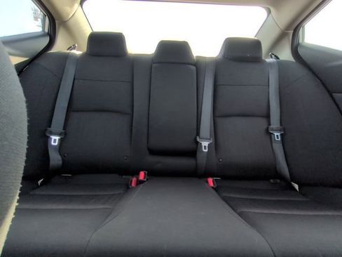 Used 2024 Nissan Altima 2.5 SV image 5