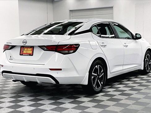 New 2025 Nissan Sentra SV w/ All-Weather Package image 17