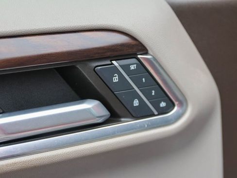 Used 2024 GMC Sierra 1500 SLT w/ SLT Premium Package image 12