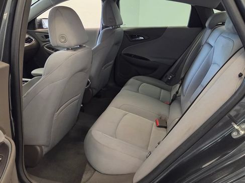 Used 2016 Chevrolet Malibu LT FWD image 6