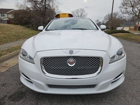 Used 2014 Jaguar XJ L Portfolio image 9