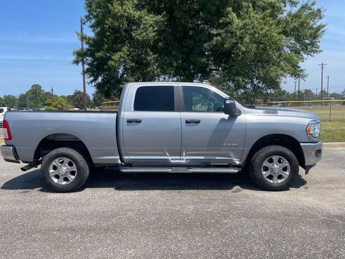 Used 2024 RAM 2500 Big Horn AWD/4WD image 8