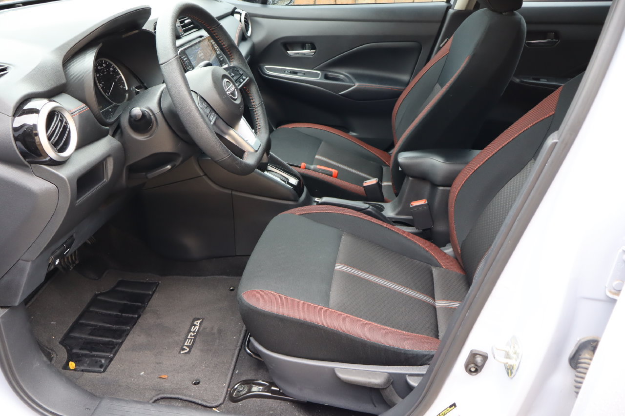 Used 2024 Nissan Versa SR w/ Trunk Package FWD image 15