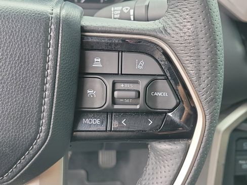 Used 2023 Toyota Tundra Limited image 25