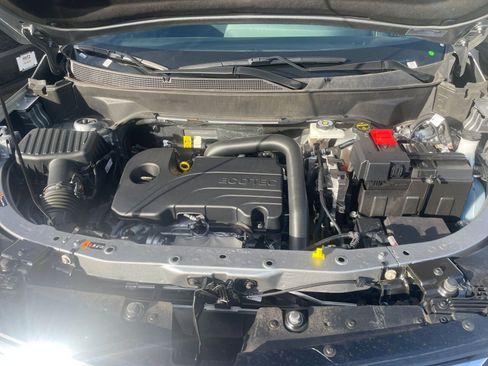 Used 2025 Chevrolet Equinox LT image 31