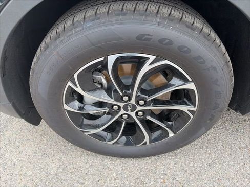 New 2026 Lincoln Nautilus Premier w/ Equipment Group 102A AWD/4WD image 10