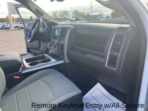 Used 2022 RAM 1500 Express w/ Wheel & Sound Group image 32