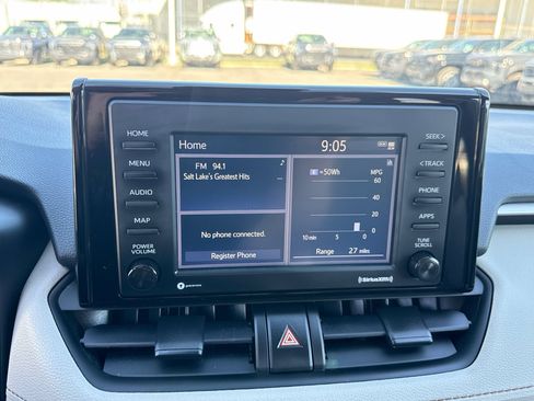 Used 2022 Toyota RAV4 XLE w/ Convenience Package AWD/4WD image 21