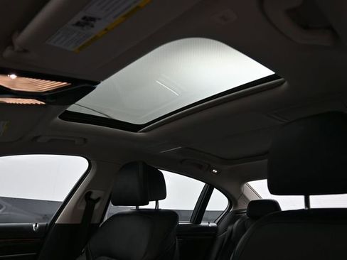 Used 2016 BMW 740i RWD image 12