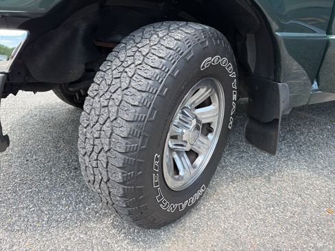 Used 2003 Ford Ranger XL RWD image 30