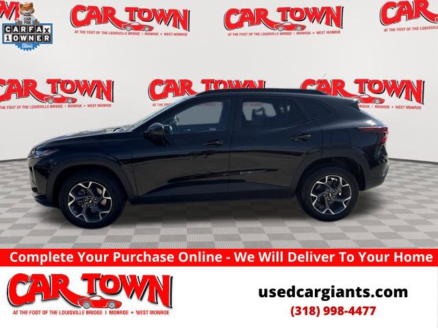 Used 2025 Chevrolet Trax LT w/ LT Convenience Package FWD image 1