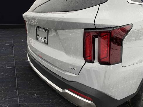 New 2026 Kia Sorento S image 38