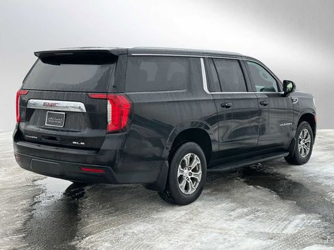 Used 2022 GMC Yukon XL SLE w/ Max Trailering Package image 3
