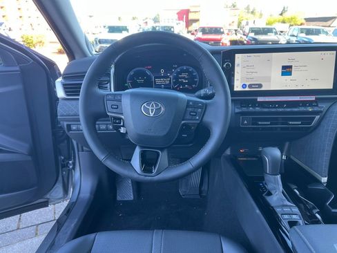 New 2026 Toyota Camry XLE image 20