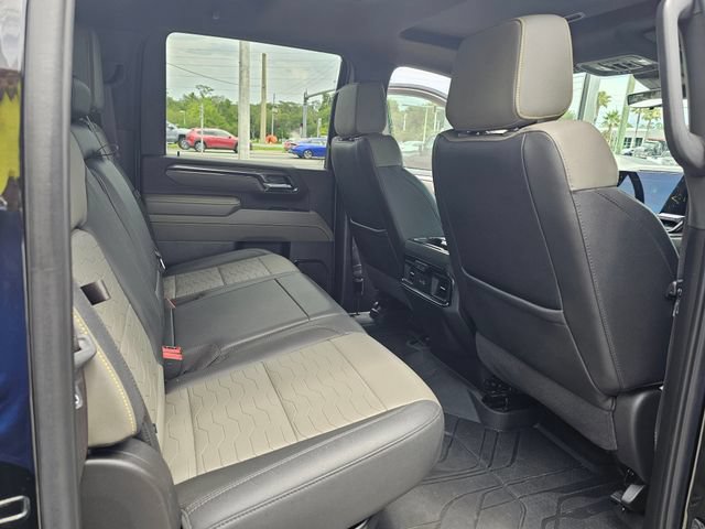 Used 2024 Chevrolet Silverado 2500 ZR2 w/ Technology Package AWD/4WD image 25