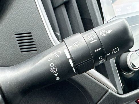 Certified 2023 Subaru Impreza 2.0i image 16