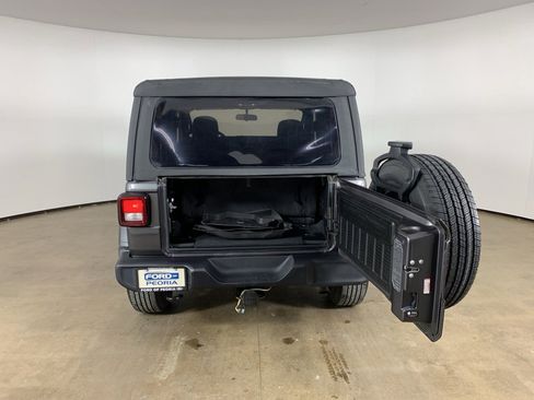 Used 2022 Jeep Wrangler Sport S image 12
