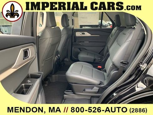 New 2026 Ford Explorer Active w/ Active Comfort Package image 13