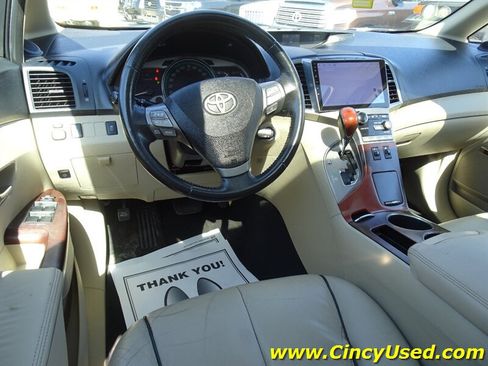 Used 2009 Toyota Venza AWD image 10