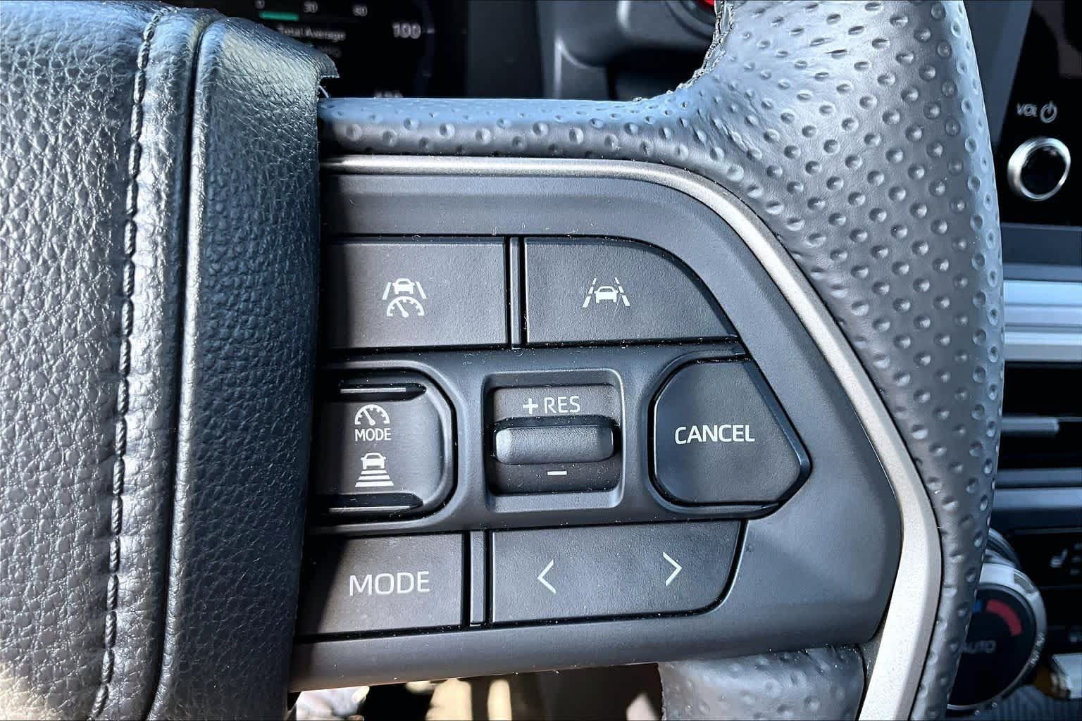 Used 2026 Toyota 4Runner TRD Off-Road AWD/4WD image 23