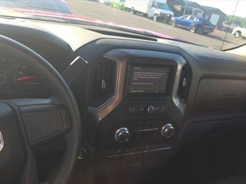 Used 2022 GMC Sierra 1500 Pro w/ Pro Value Package AWD/4WD image 17