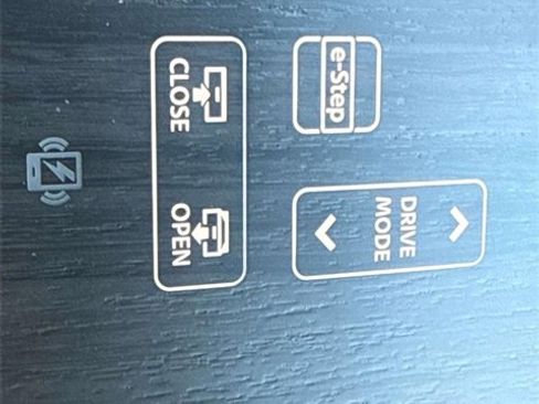 Certified 2024 Nissan Ariya FWD image 19