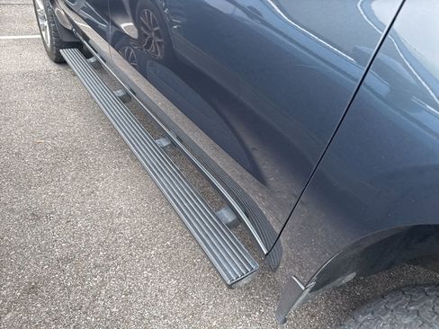 Used 2021 Chevrolet Silverado 1500 LTZ w/ LTZ Premium Package image 6