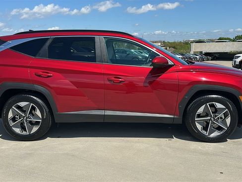 Certified 2025 Hyundai Tucson SEL image 13