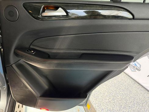 Used 2018 Mercedes-Benz GLE 350 4MATIC w/ Premium 2 Package image 22