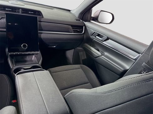 Used 2025 GMC Terrain Elevation image 15