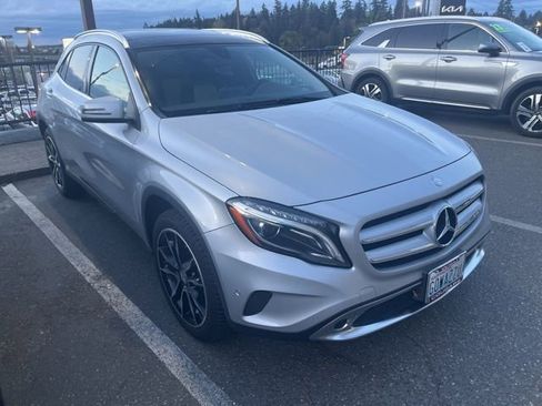 Used 2017 Mercedes-Benz GLA 250 4MATIC image 1