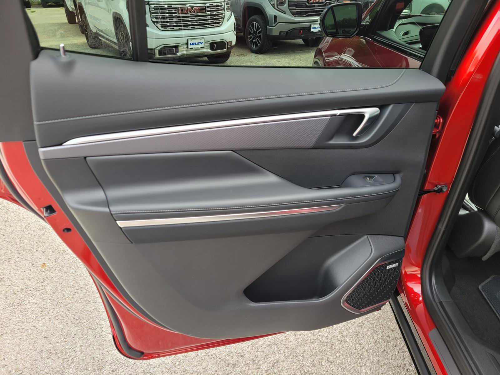 New 2026 Buick Enclave Sport Touring w/ Power Package FWD image 8