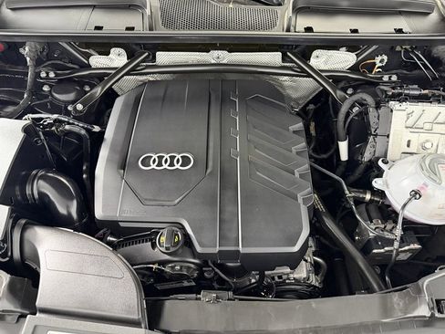 Used 2023 Audi Q5 2.0T Premium Plus w/ Premium Plus Package AWD/4WD image 23