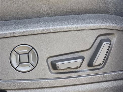 New 2025 Audi Q5 Premium Plus image 14