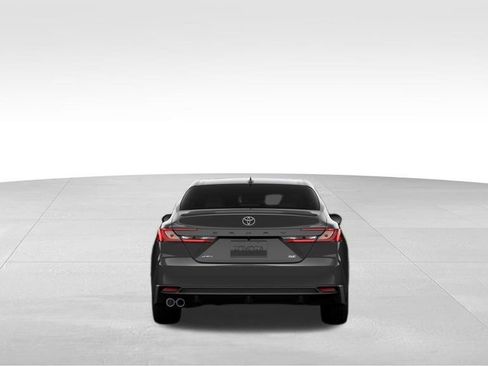New 2026 Toyota Camry Hybrid FWD image 10