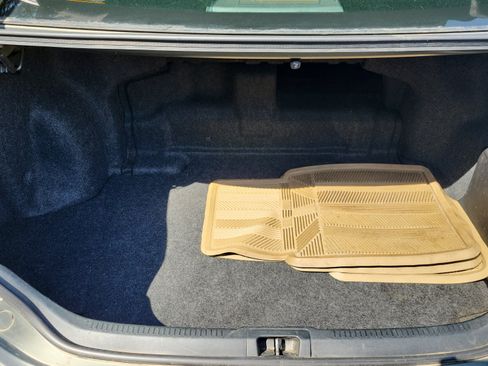 Used 2012 Toyota Camry XLE w/ Leather Pkg FWD image 12