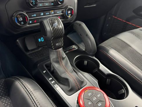 Used 2024 Ford Bronco Raptor w/ Interior Carbon Fiber Pack 6 AWD/4WD image 26