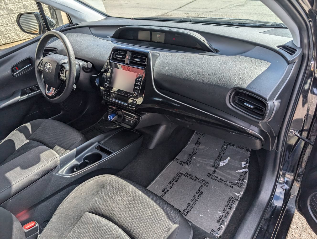 Used 2021 Toyota Prius LE FWD image 13