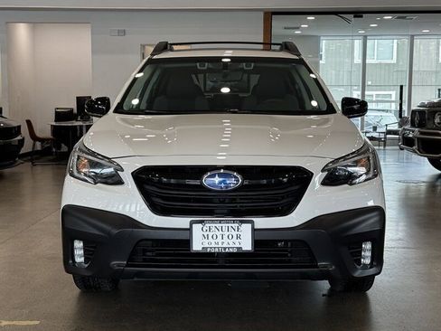 Used 2020 Subaru Outback Onyx Edition XT image 2