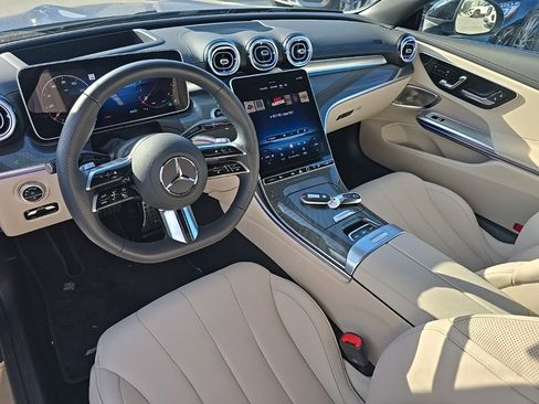 Used 2024 Mercedes-Benz CLE 450 4MATIC Cabriolet image 4
