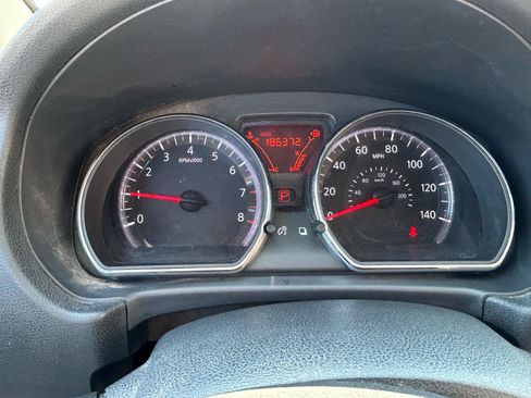 Used 2014 Nissan Versa Note SV FWD image 21