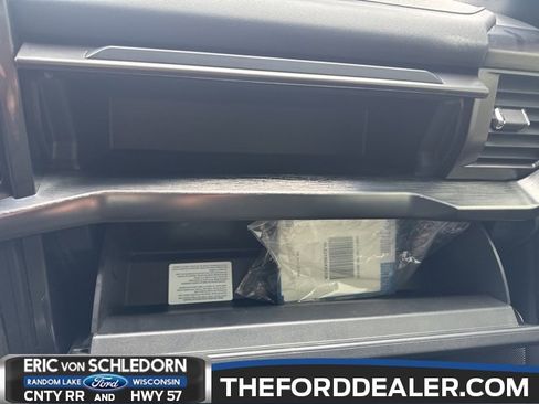 Used 2022 Ford F150 Lariat w/ Equipment Group 502A High image 39